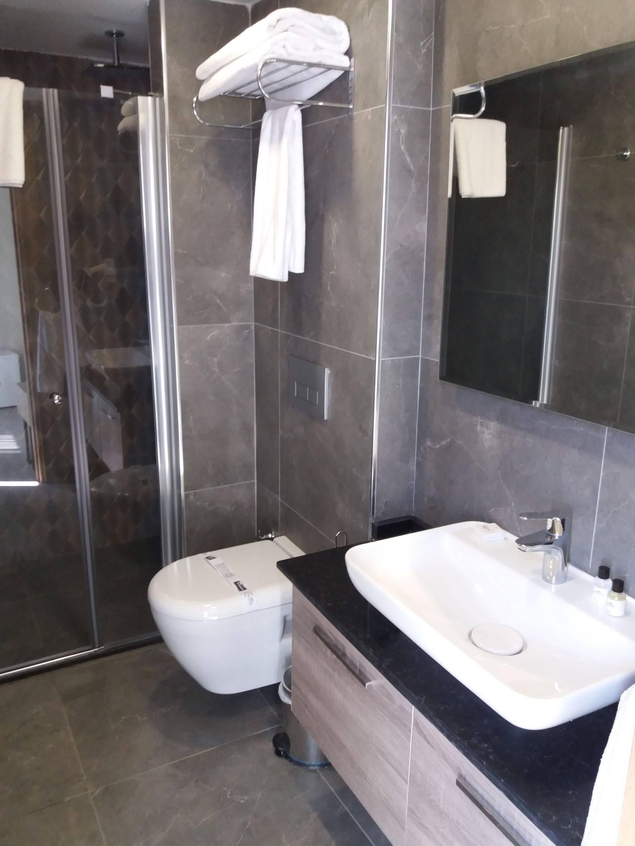 Rodinn Park Hotel Antalya Eksteriør billede